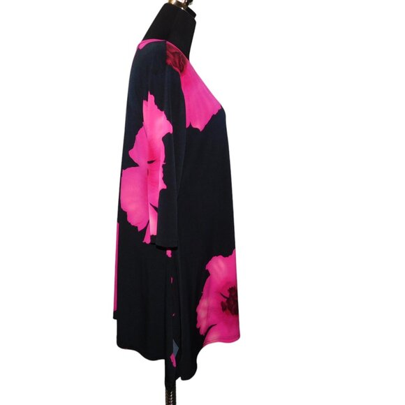 Inchanted Floral Tunic 3/4 Sleeve Top Size Medium - Picture 2 of 6